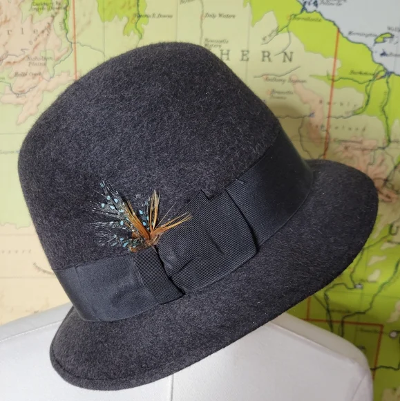 Vintage "A Gambini Firenze" Gray Fedora Hat with Feather Accent Blokecore - Picture 1 of 8